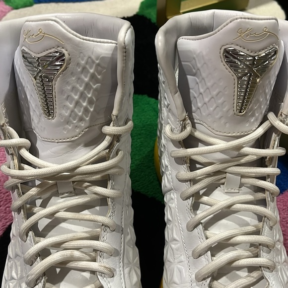 Gently used Kobe Bryant shoes for men high top all white with custom yellow - Picture 3 of 9